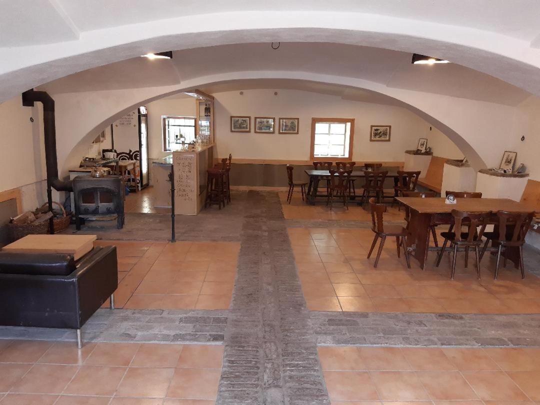 Staj Zaksin - Spejchar Apartment Duba Luaran gambar